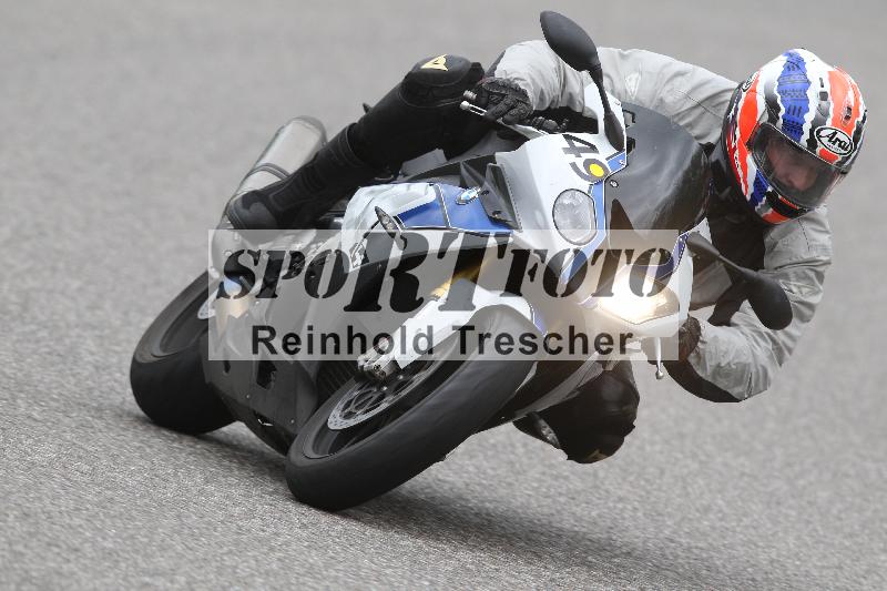 Archiv-2025/10 23.04.2025 Cornu Master School ADR/rot-rouge/49